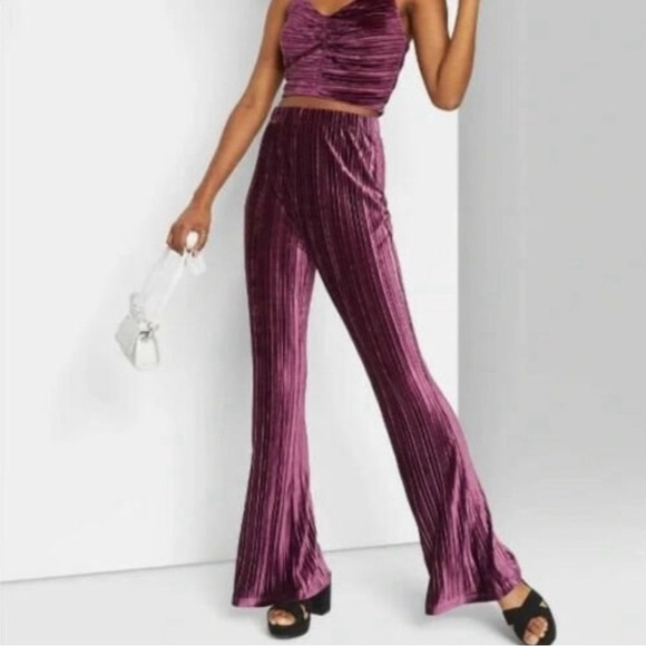 Wild Fable Women’s Ribbed Velvet Flare Pants Purple Size Medium - Picture 7 of 7